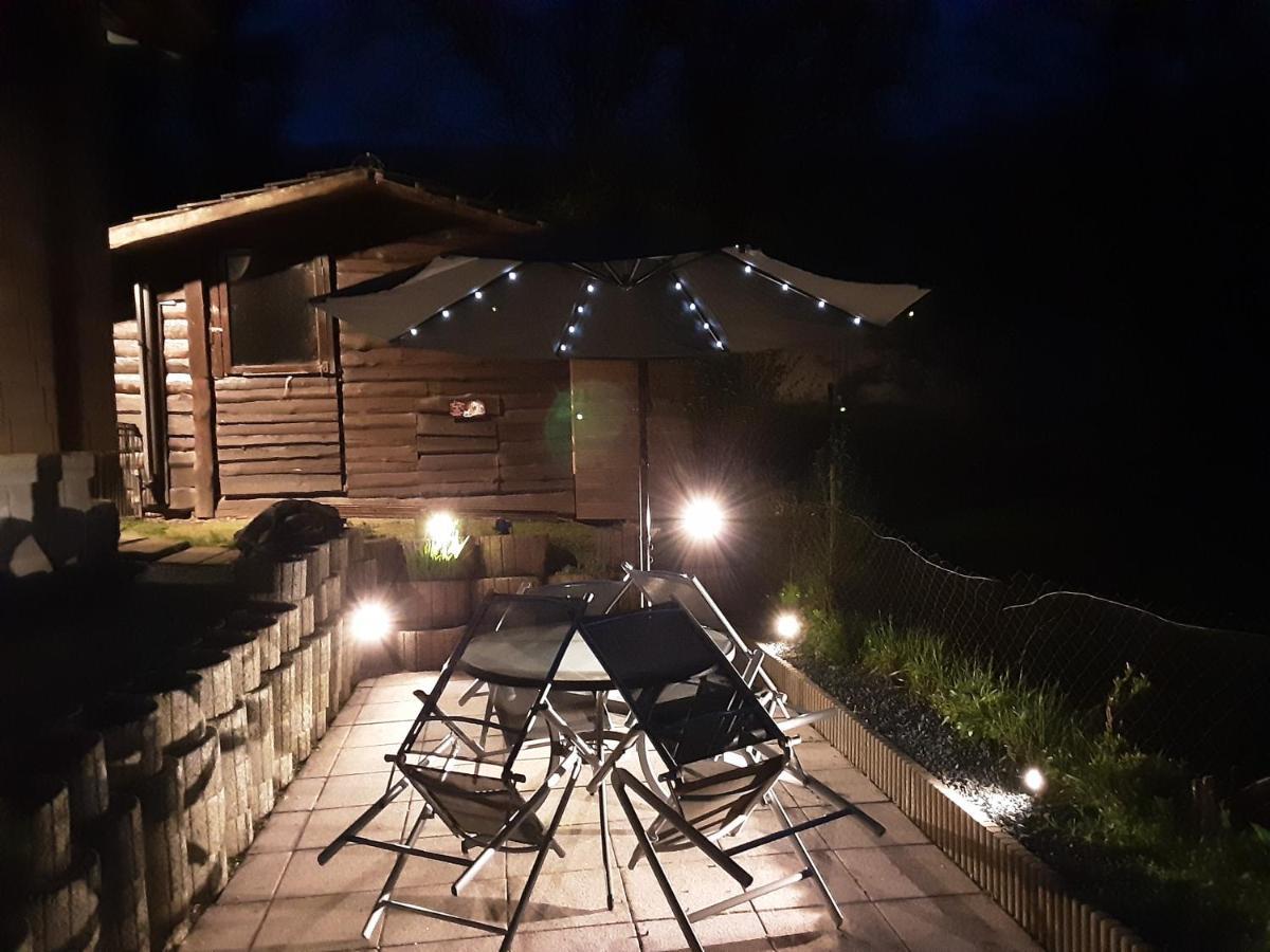 Appartement Zum Goldenen Tal à Grafendhron Extérieur photo