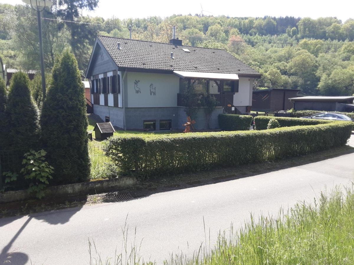 Appartement Zum Goldenen Tal à Grafendhron Extérieur photo