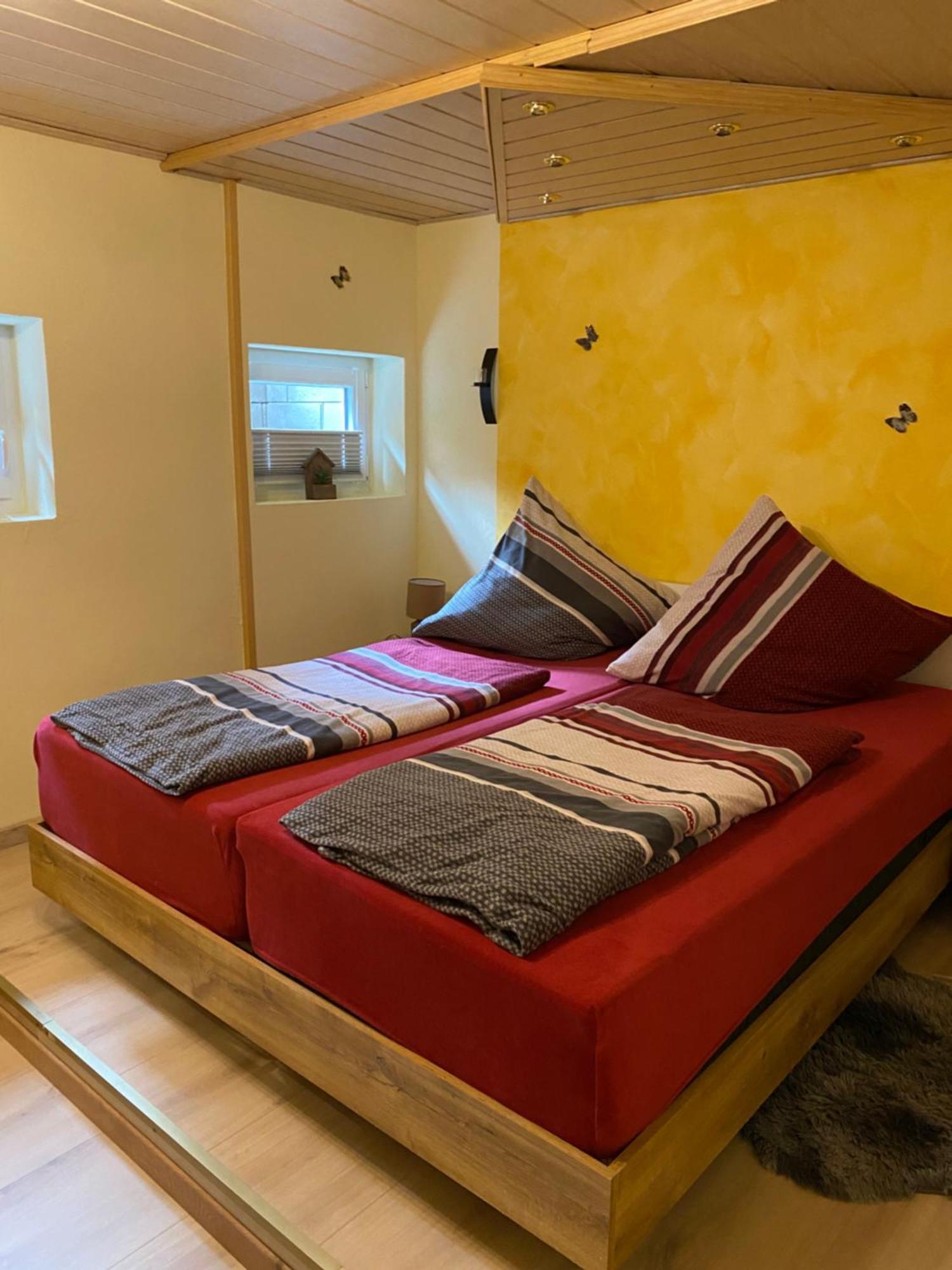 Appartement Zum Goldenen Tal à Grafendhron Extérieur photo